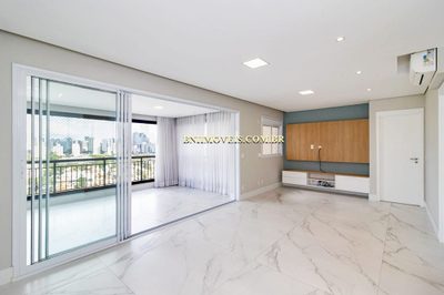 Apartamento, 3 quartos, 145 m² - Foto 2