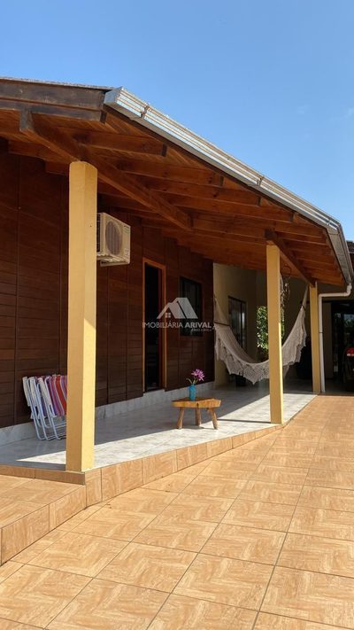 Casa, 2 quartos, 130 m² - Foto 1