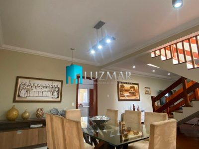 Casa, 4 quartos, 295 m² - Foto 2