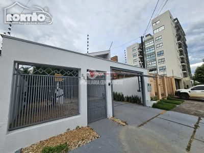 Casa, 3 quartos, 210 m² - Foto 3