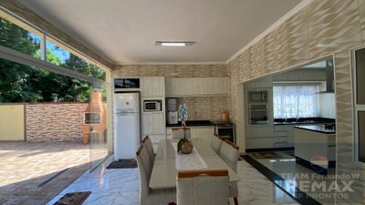 Casa, 4 quartos, 282 m² - Foto 3