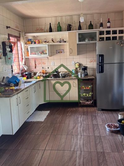 Casa, 3 quartos, 181 m² - Foto 3