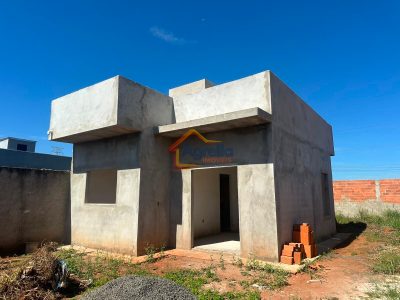 Casa, 2 quartos, 48 m² - Foto 1