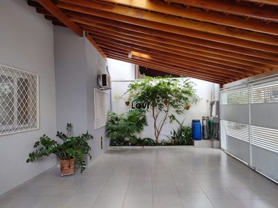 Casa, 3 quartos, 198 m² - Foto 3