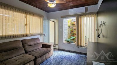 Casa, 3 quartos, 178 m² - Foto 1