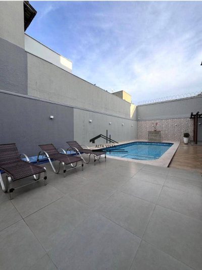 Casa, 3 quartos, 286 m² - Foto 2