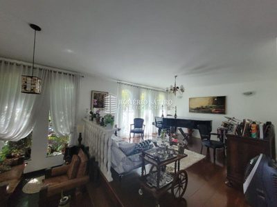 Sobrado, 3 quartos, 274 m² - Foto 2