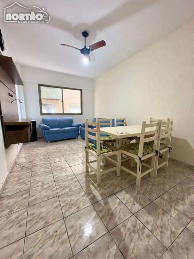 Casa, 3 quartos, 67 m² - Foto 2
