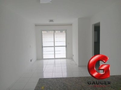 Apartamento, 2 quartos, 75 m² - Foto 1