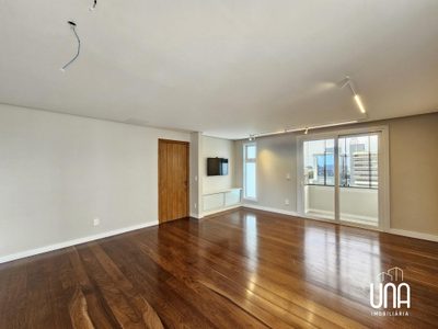 Apartamento, 3 quartos, 149 m² - Foto 1