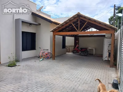 Casa, 3 quartos, 240 m² - Foto 1