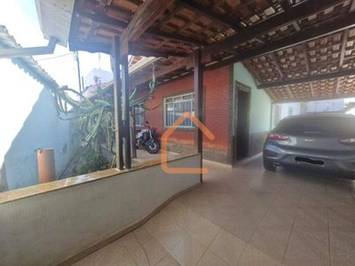 Casa, 3 quartos, 165 m² - Foto 1