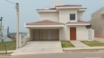 Casa, 4 quartos, 190 m² - Foto 1