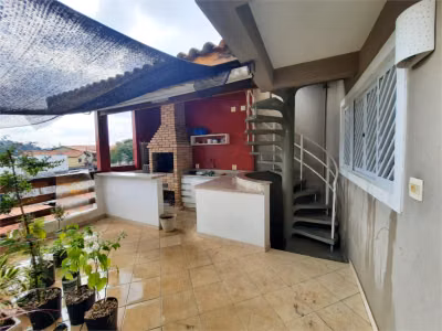 Sobrado, 3 quartos, 200 m² - Foto 1
