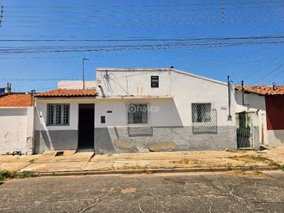 Casa, 4 quartos, 440 m² - Foto 1
