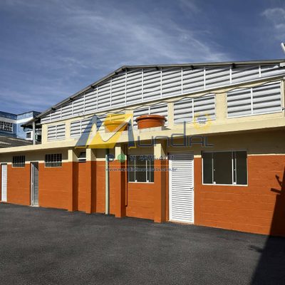 Prédio Inteiro - Foto 1