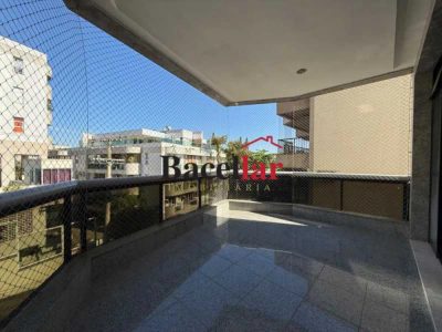 Apartamento, 4 quartos, 230 m² - Foto 1