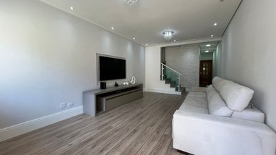 Casa, 3 quartos, 183 m² - Foto 1
