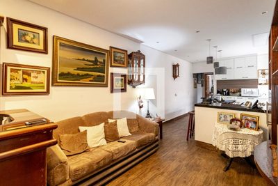 Casa, 3 quartos, 159 m² - Foto 2