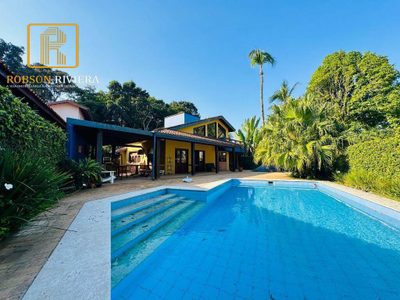 Casa, 5 quartos, 328 m² - Foto 1