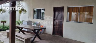 Casa, 3 quartos, 70 m² - Foto 1