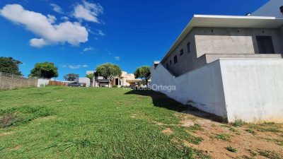 Loteamento e Condomínio, 256 m² - Foto 4