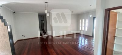Casa, 3 quartos, 280 m² - Foto 2