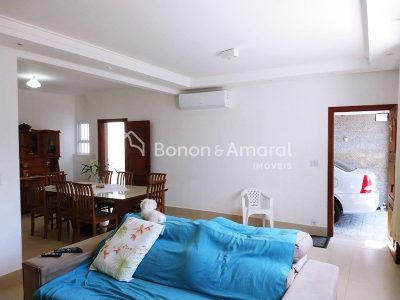 Casa, 3 quartos, 256 m² - Foto 2