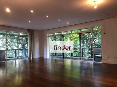 Apartamento, 3 quartos, 245 m² - Foto 1