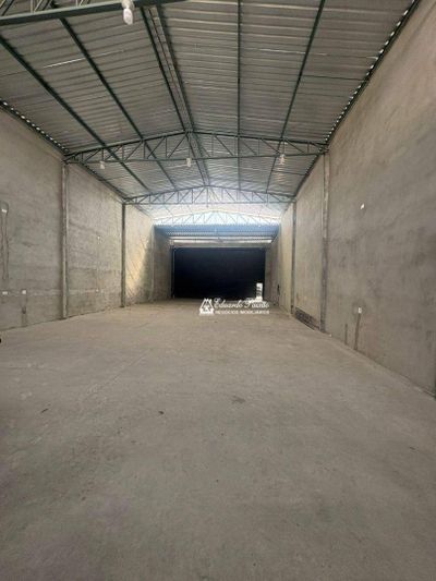 Loja-Salão, 250 m² - Foto 2