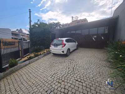 Casa, 4 quartos, 300 m² - Foto 4