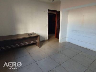 Casa, 8 quartos, 240 m² - Foto 5