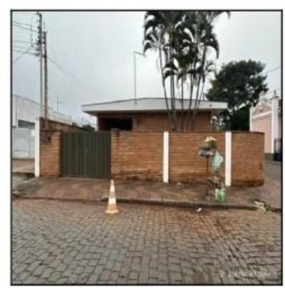 Casa, 4 quartos, 235 m² - Foto 1