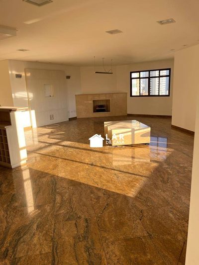 Apartamento, 3 quartos, 260 m² - Foto 1