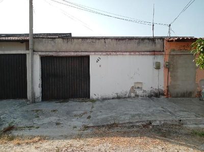 Casa, 2 quartos, 306 m² - Foto 1