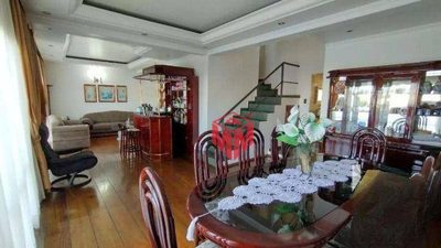 Casa, 3 quartos, 330 m² - Foto 1