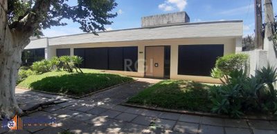 Casa, 3 quartos, 316 m² - Foto 1
