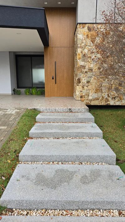 Casa, 3 quartos, 310 m² - Foto 2