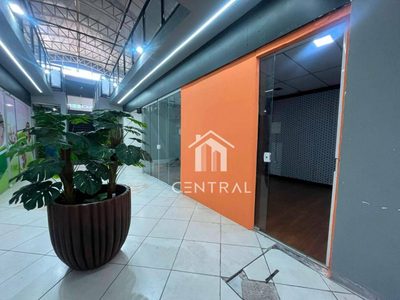 Loja-Salão, 600 m² - Foto 1