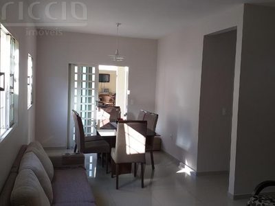 Casa, 3 quartos, 265 m² - Foto 4