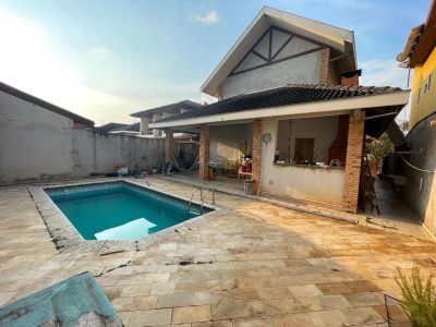 Casa, 4 quartos, 292 m² - Foto 1
