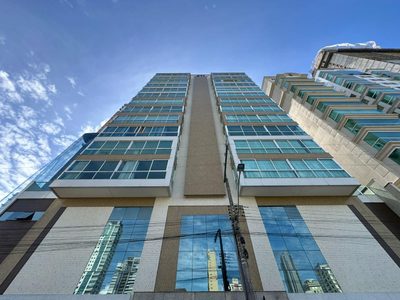 Apartamento, 3 quartos, 294 m² - Foto 1
