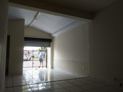 Casa, 3 quartos, 240 m² - Foto 2