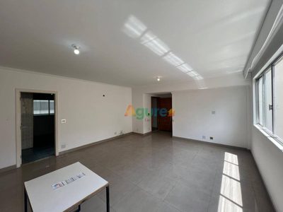 Apartamento, 3 quartos, 160 m² - Foto 2