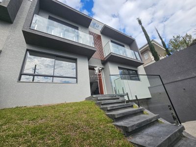 Sobrado, 3 quartos, 179 m² - Foto 2