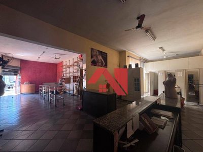Loja-Salão, 150 m² - Foto 1