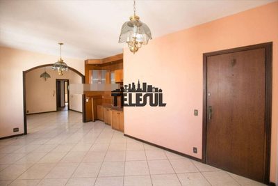 Apartamento, 3 quartos, 140 m² - Foto 2