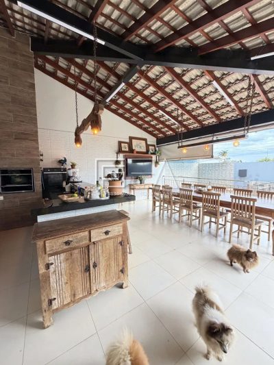 Casa, 3 quartos, 300 m² - Foto 2