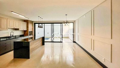 Sobrado, 4 quartos, 226 m² - Foto 2