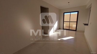 Apartamento, 2 quartos, 74 m² - Foto 1